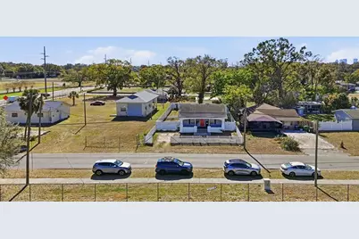 2107 E Chelsea Street, Tampa, FL 33610 - Photo 32