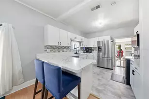 2107 E Chelsea St, Tampa, FL 33610 - Photo 8