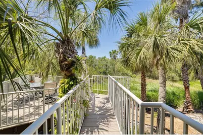 2613 59th Street S, Gulfport, FL 33707 - Photo 18