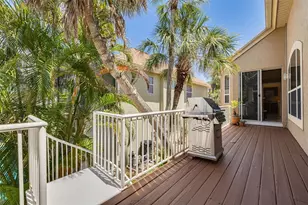 2613 59th St S, Gulfport, FL 33707 - Photo 12