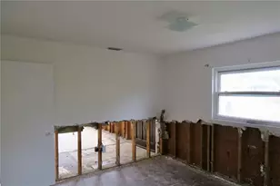 2654 Miriam St S, Gulfport, FL 33711 - Photo 16