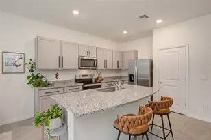 11130 Crescent Deer Dr, Land O Lakes, FL 34638 - Photo 6