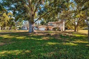 8613 Hulsey Rd, Tampa, FL 33634 - Photo 28