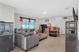 16702 Carlton Pond St, Wimauma, FL 33598 - Photo 12