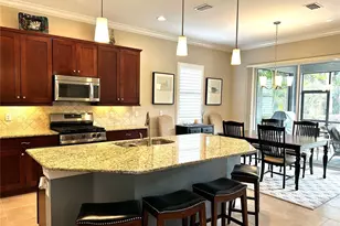 5033 Lake Overlook Ave, Bradenton, FL 34208 - Photo 10