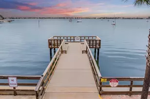100 Bluff View Dr, Belleair Bluffs, FL 33770 - Photo 44