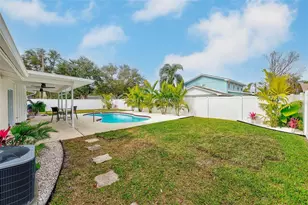 2589 Sunny Breeze Ave, Largo, FL 33770 - Photo 48