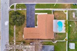 2589 Sunny Breeze Ave, Largo, FL 33770 - Photo 54