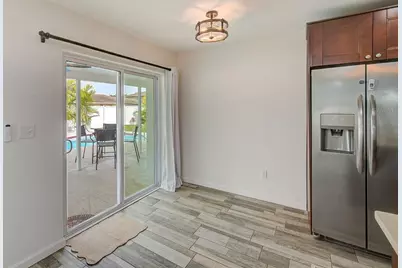 2589 Sunny Breeze Avenue, Largo, FL 33770 - Photo 36