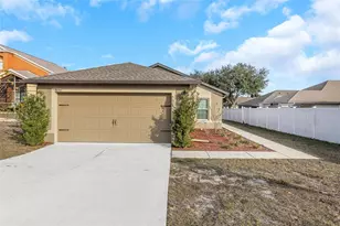 8646 Pinetop Ridge Ln, Brooksville, FL 34613 - Photo 2