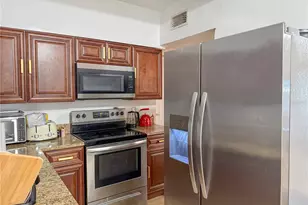 4916 S 83rd St, Tampa, FL 33619 - Photo 6