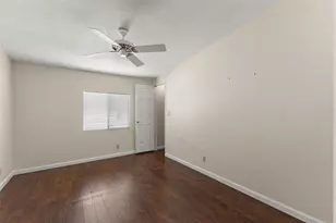 7113 Mt Piney Rd NE, Saint Petersburg, FL 33702 - Photo 30
