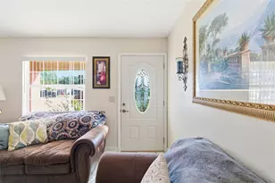 4914 Holiday Dr, Tampa, FL 33615 - Photo 36