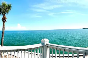 5285 Coquina Key Dr SE, Saint Petersburg, FL 33705 - Photo 1