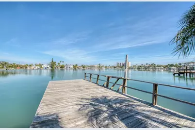 10230 Tarpon Drive, Treasure Island, FL 33706 - Photo 12