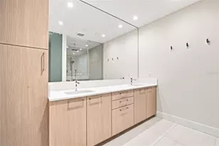 275 1st Ave S, Saint Petersburg, FL 33701 - Photo 20