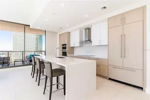 275 1st Ave S, Saint Petersburg, FL 33701 - Photo 6