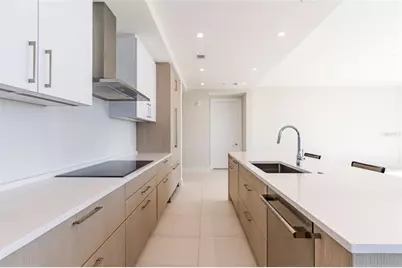 275 1st Ave South #2606, Saint Petersburg, FL 33701 - Photo 6