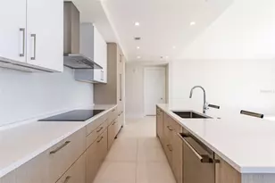 275 1st Ave S, Saint Petersburg, FL 33701 - Photo 6