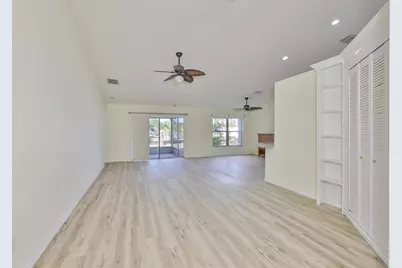 219 Island Water Way, Apollo Beach, FL 33572 - Photo 16