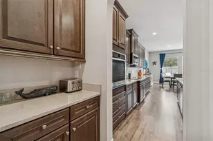 32350 Firemoss Ln, Wesley Chapel, FL 33543 - Photo 12