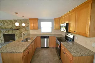 5229 Miller Bayou Dr, Port Richey, FL 34668 - Photo 10