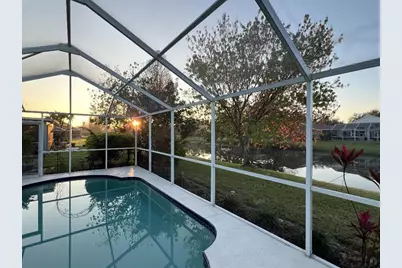 9932 Stockbridge Drive, Tampa, FL 33626 - Photo 4