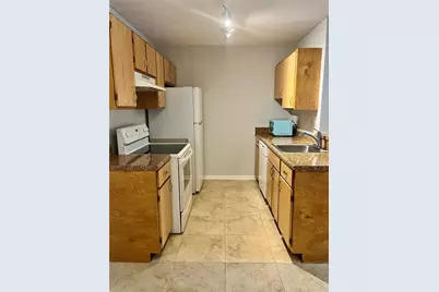 10263 Gandy Boulevard N #2301, Saint Petersburg, FL 33702 - Photo 6