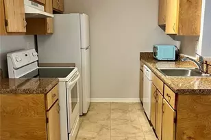 10263 Gandy Blvd N, Saint Petersburg, FL 33702 - Photo 6