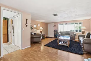 7410 Gulf Highlands Dr, Port Richey, FL 34668 - Photo 10