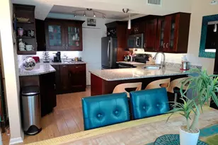 225 Country Club Dr, Largo, FL 33771 - Photo 26