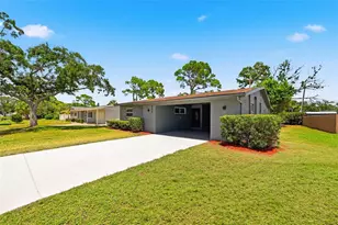 4435 Huntington St NE, Saint Petersburg, FL 33703 - Photo 1