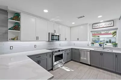 2700 Bayshore Boulevard #560, Dunedin, FL 34698 - Photo 10