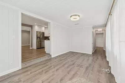 815 W Lowry Lane, Tampa, FL 33604 - Photo 14