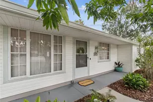 815 W Lowry Ln, Tampa, FL 33604 - Photo 4