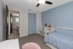 4915 Pennsbury Dr, Tampa, FL 33624 - Photo 38