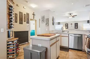 7135 Hamilton Park Blvd, Tampa, FL 33615 - Photo 16