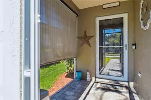 7135 Hamilton Park Blvd, Tampa, FL 33615 - Photo 4