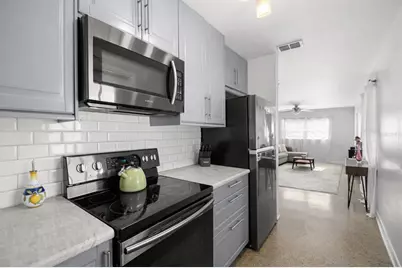 6406 S Clark Avenue, Tampa, FL 33616 - Photo 10