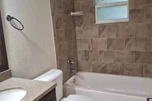 5148 SE 107th Pl, Belleview, FL 34420 - Photo 10