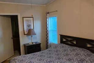 918 50th Ave W, Bradenton, FL 34207 - Photo 8