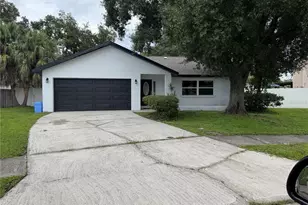 12195 71st Way, Largo, FL 33773 - Photo 1
