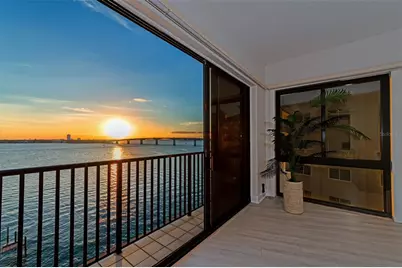 378 Golden Gate Point #6, Sarasota, FL 34236 - Photo 4
