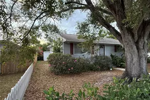 1220 47th St N, Saint Petersburg, FL 33713 - Photo 2