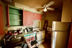 1220 47th St N, Saint Petersburg, FL 33713 - Photo 14