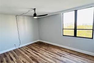 2621 Cove Cay Dr, Clearwater, FL 33760 - Photo 20