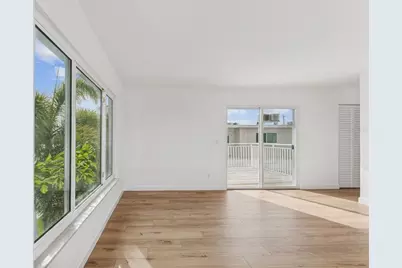 2411 Bay Boulevard #3, Indian Rocks Beach, FL 33785 - Photo 4