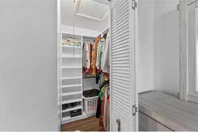 3806 N Oak Drive #V22, Tampa, FL 33611 - Photo 20