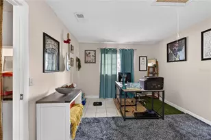 3806 N Oak Dr, Tampa, FL 33611 - Photo 26