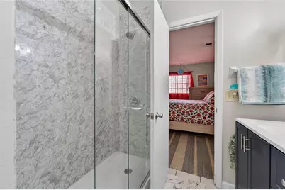 3806 N Oak Drive #V22, Tampa, FL 33611 - Photo 22